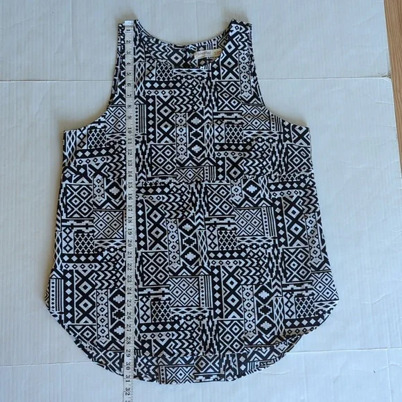Faded Glory High Low Sleeveless Top XL Black White Pattern - Picture 13 of 14